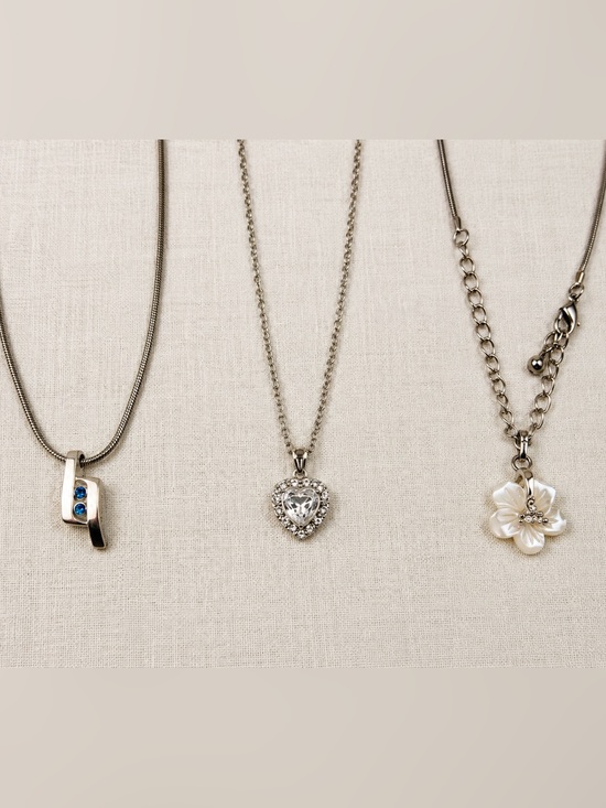 Jewelry - 3 Silver Tone Pendant Necklaces Heart Flower Blue Rhinestone Jewelry Lot